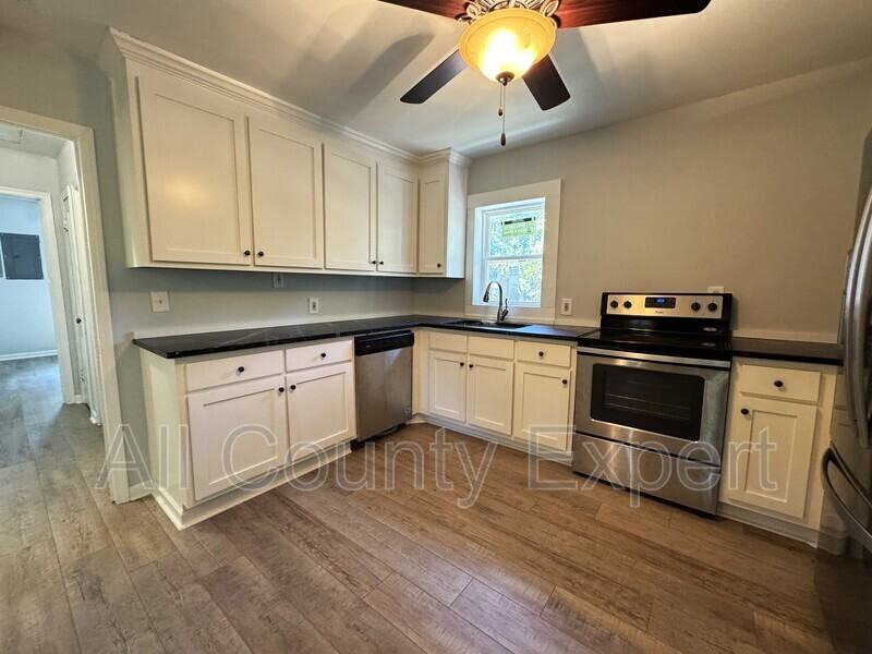 6525 Bermuda Ln - Photo 4 of 13