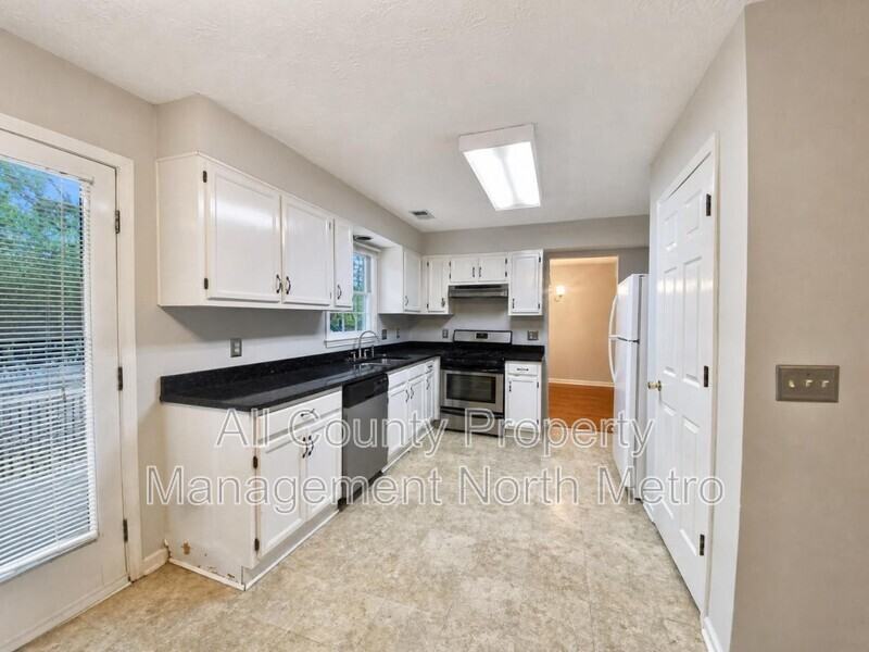 5400 Taylor Rd - Photo 6 of 16