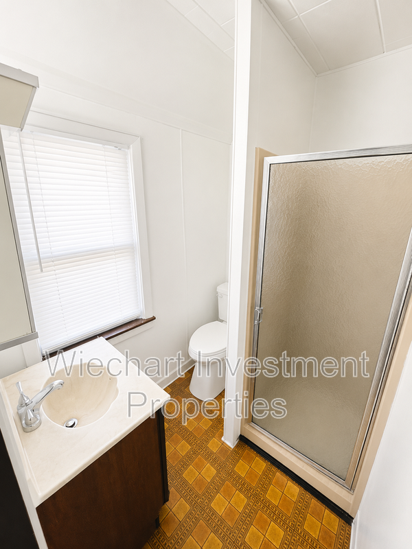 1178 1/2 W Wayne St - Photo 6 of 7