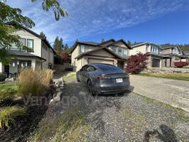 featured image of 13178B Shoreline Dr