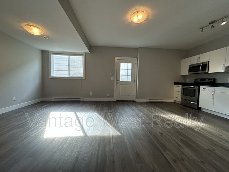 13178B Shoreline Dr - Photo 4 of 12