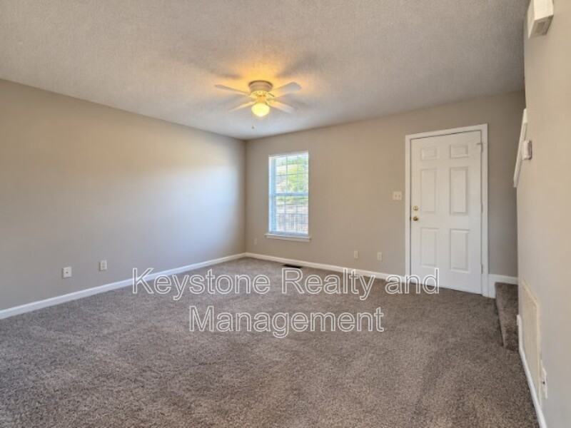 3255 Tower Dr #C - Photo 4 of 13