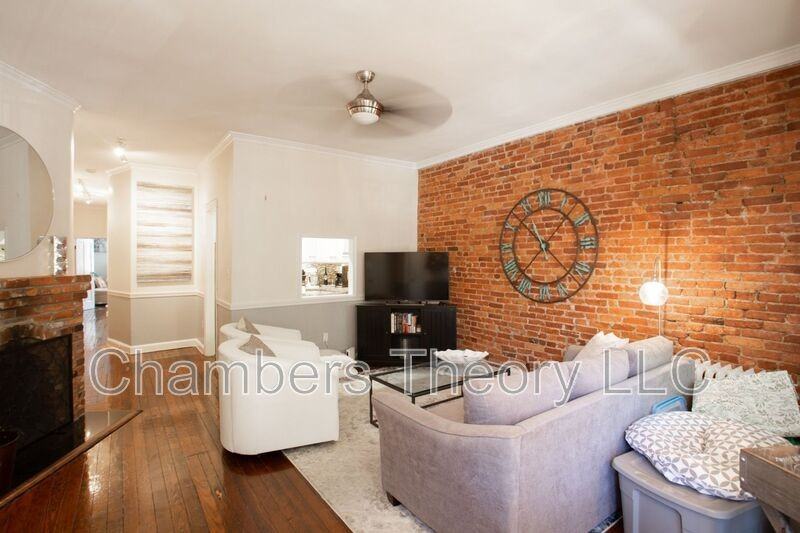 1823 Riggs Pl Nw #3 - Photo 3 of 24