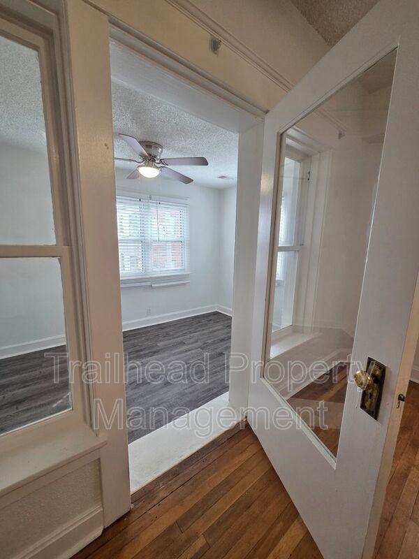 3433 Central St #303 - Photo 6 of 15