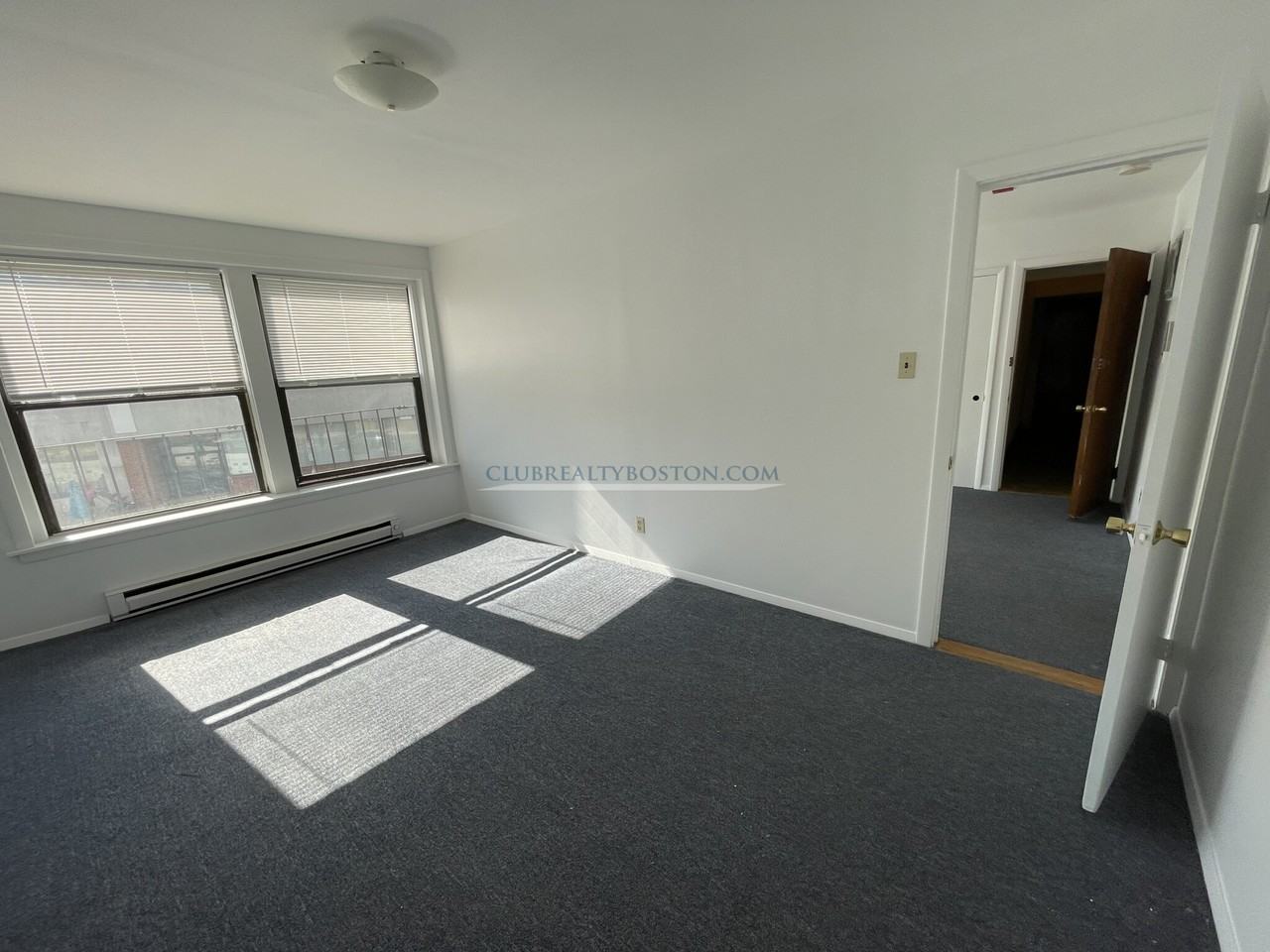 414 Market St #1 - Photo 3 of 8
