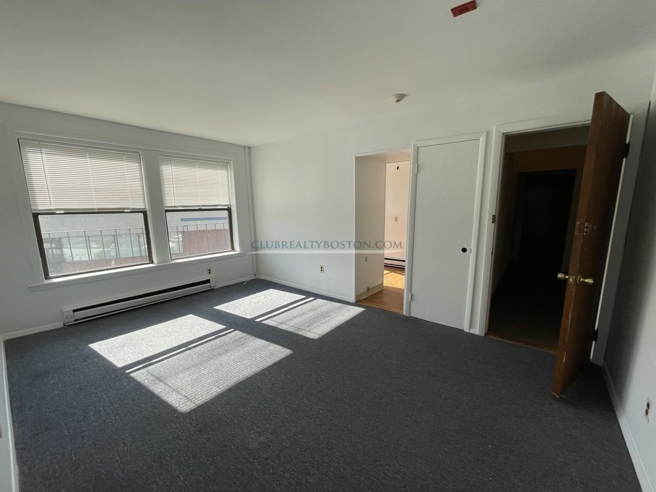 414 Market St #1 - Photo 6 of 8