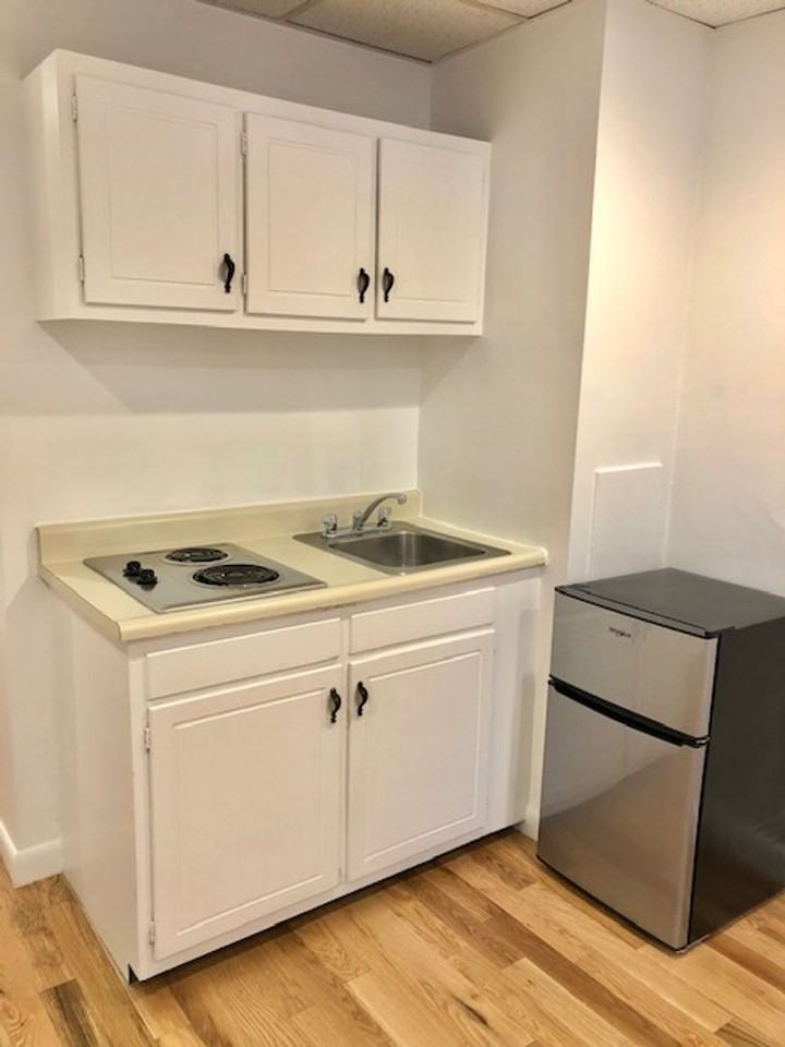 854 Beacon St - Photo 3 of 4