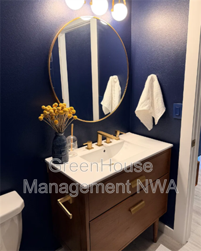 1041 Ventnor Ave - Photo 4 of 5