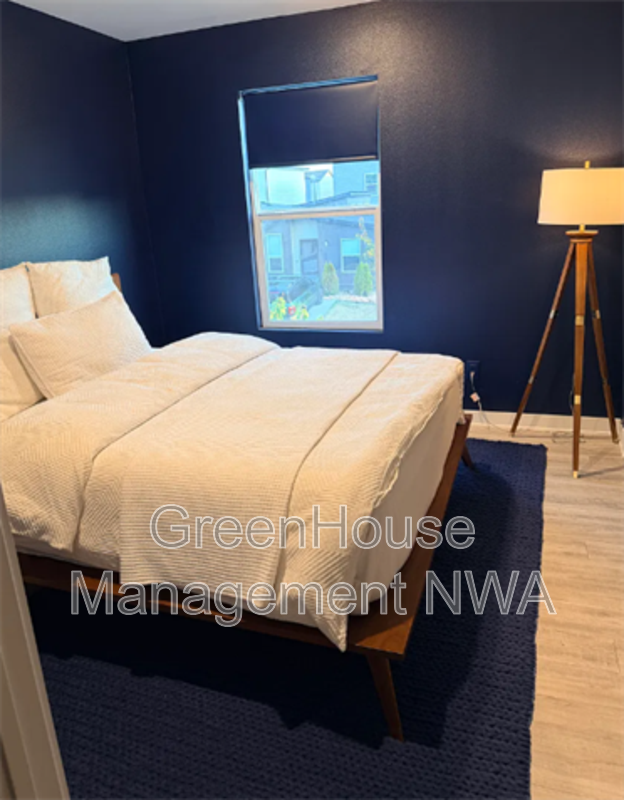1041 Ventnor Ave - Photo 5 of 5