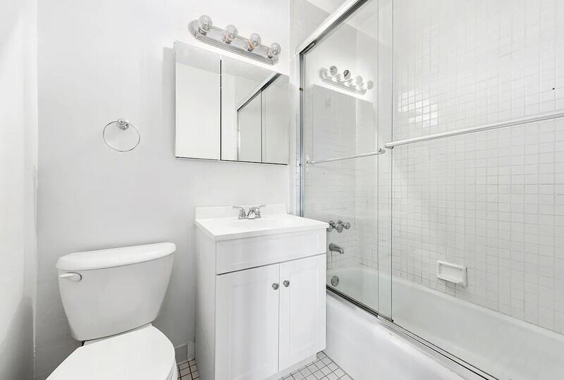 345 E 80th St #8A - Photo 5 of 6