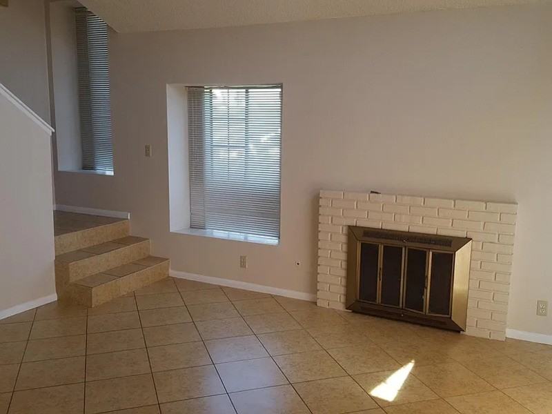 1974 E Lynwood Dr #6F - Photo 3 of 20