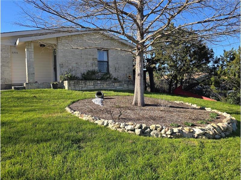 6206 Mountain Shadows Dr #A - Photo 3 of 17