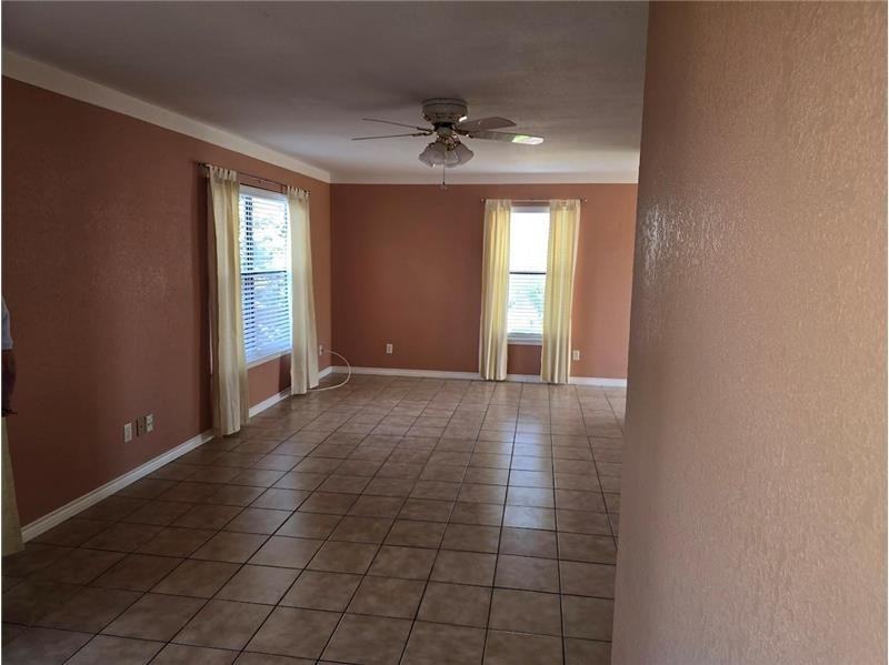6206 Mountain Shadows Dr #A - Photo 6 of 17