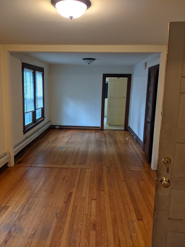 909 N. Cayuga St. - Photo 2 of 11