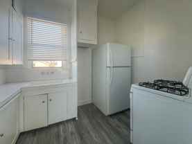1702-1708 Pacific Ave - Photo 1 of 1
