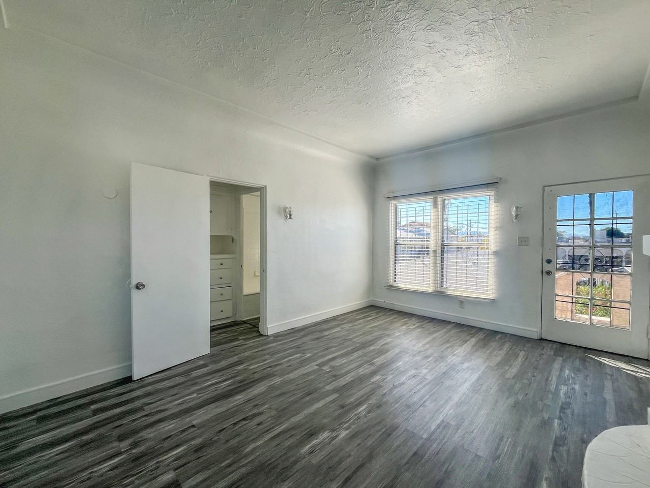 1702-1708 Pacific Ave - Photo 5 of 8
