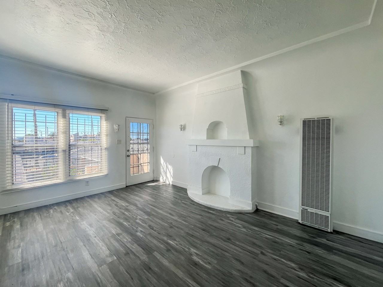 1702-1708 Pacific Ave - Photo 7 of 8