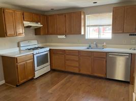 featured image of 5 Middle Street Ct #5