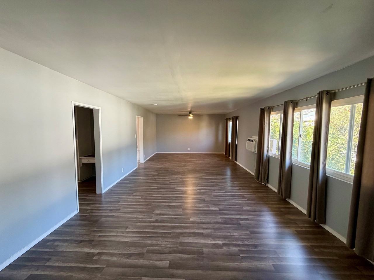 325 RAYMONDALE DRIVE (602) - Photo 2 of 8