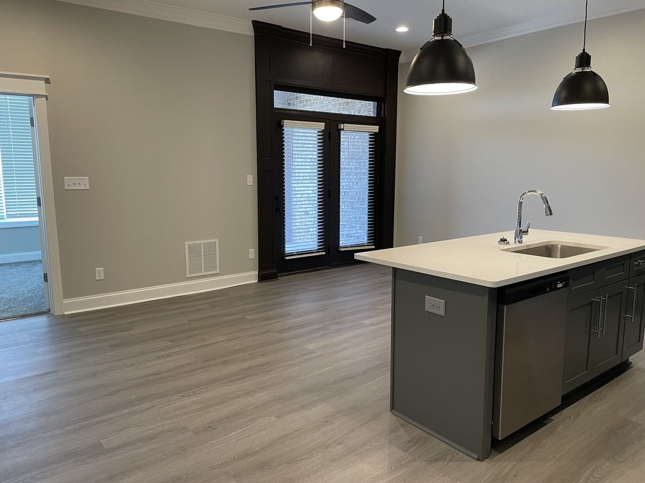 152 Mozart Lane - Photo 5 of 13