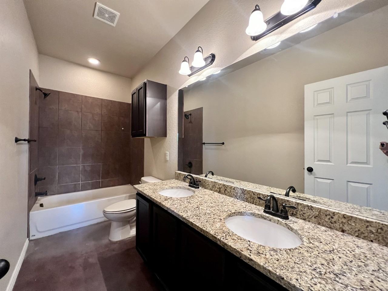 2553 Pahmeyer Road (2) - Photo 7 of 11