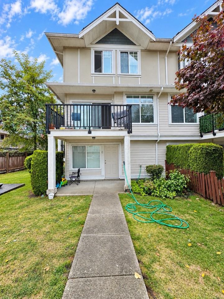 12775 63 Avenue - Photo 2 of 19