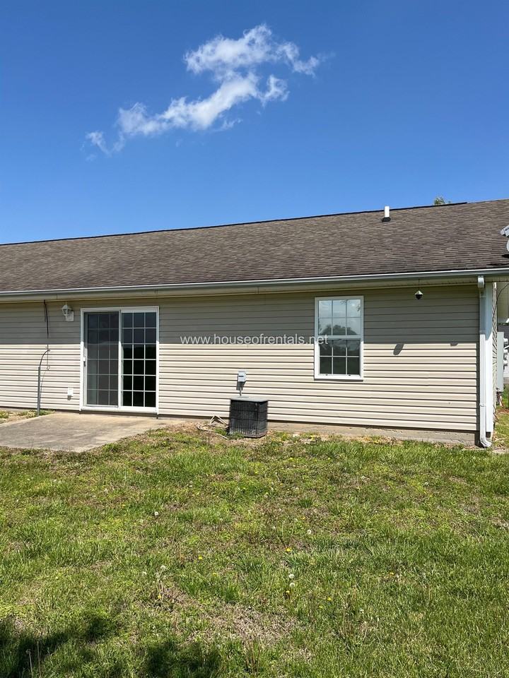 1411 Marion St. - Photo 2 of 9