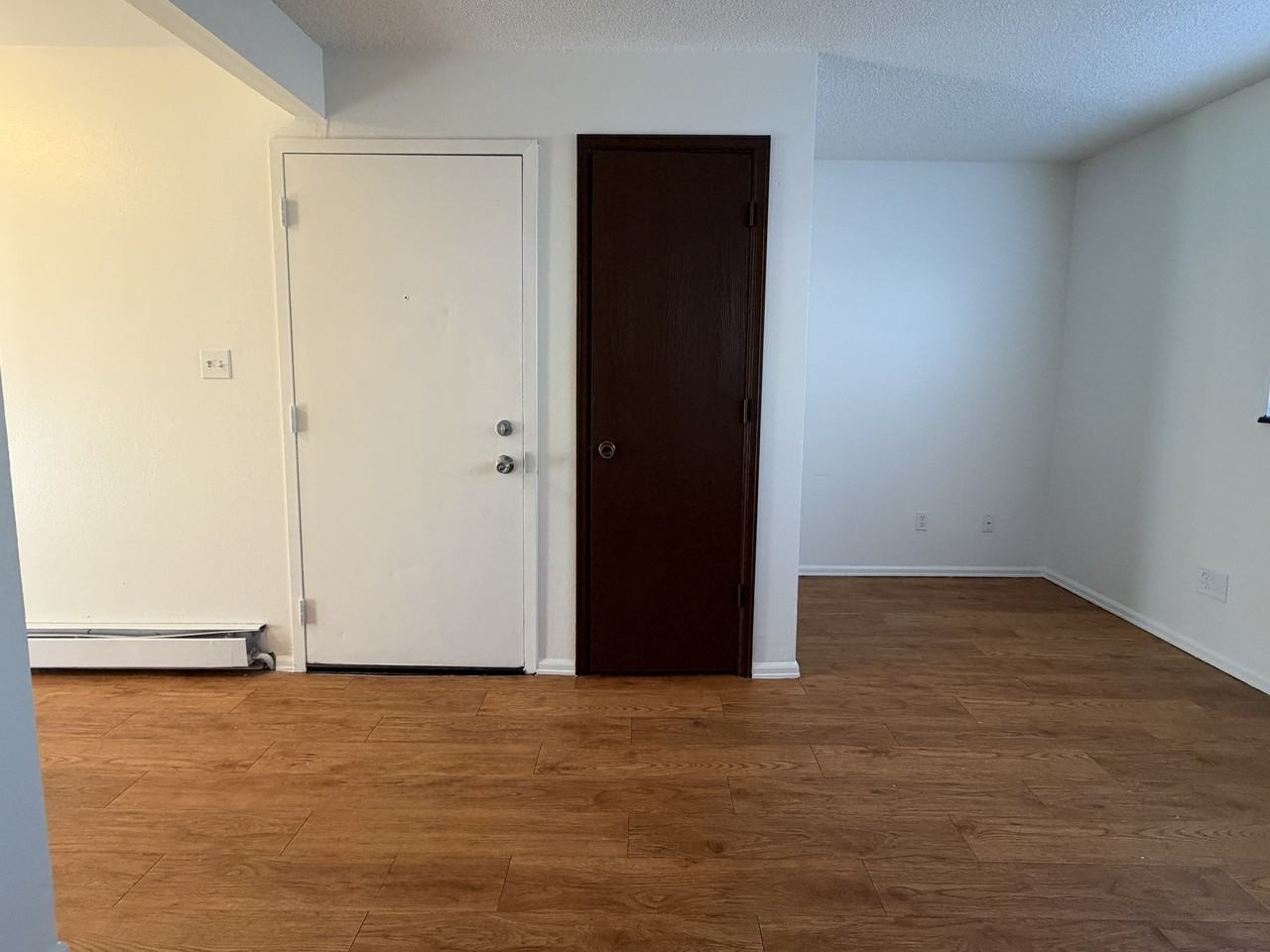 iCTH - 812-832 W 10th St - Photo 2 of 12