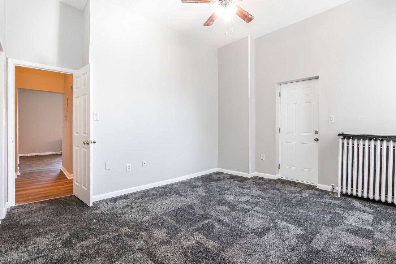 215 High Street - Photo 7 of 10