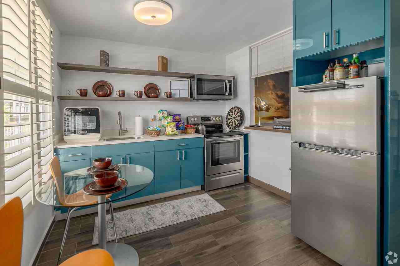 Swan Luxury Studio Apartments - Photo 4 of 43
