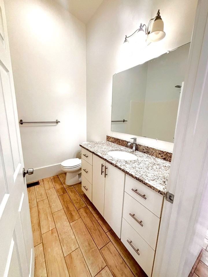 Cobble Court - Photo 5 of 12