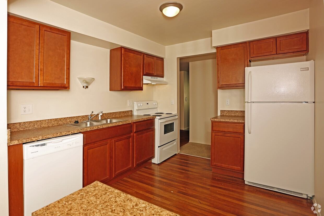 ID Wakefield LLC - Photo 5 of 6