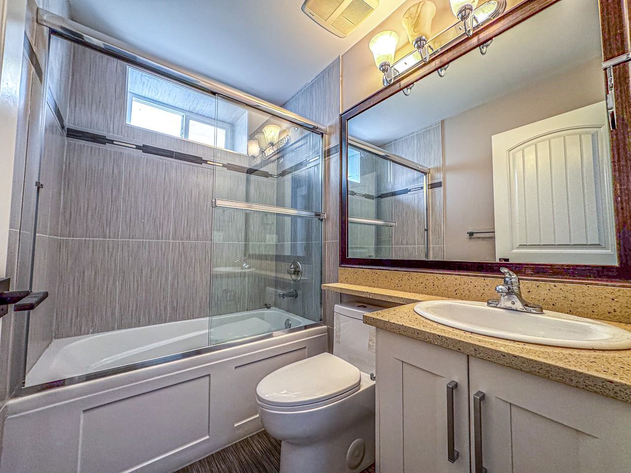 460 East 60th Avenue - Photo 3 of 5