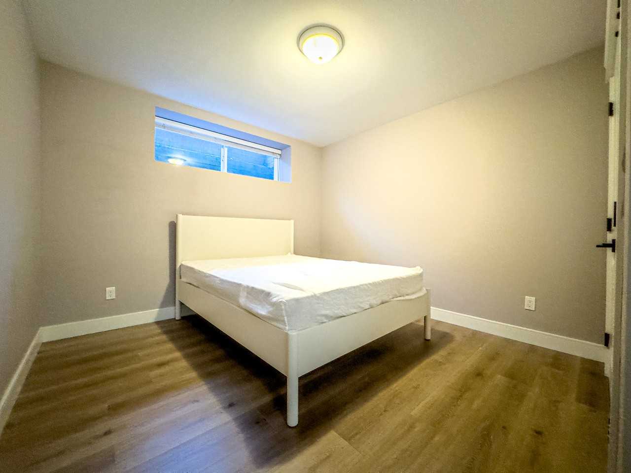 460 East 60th Avenue - Photo 4 of 5