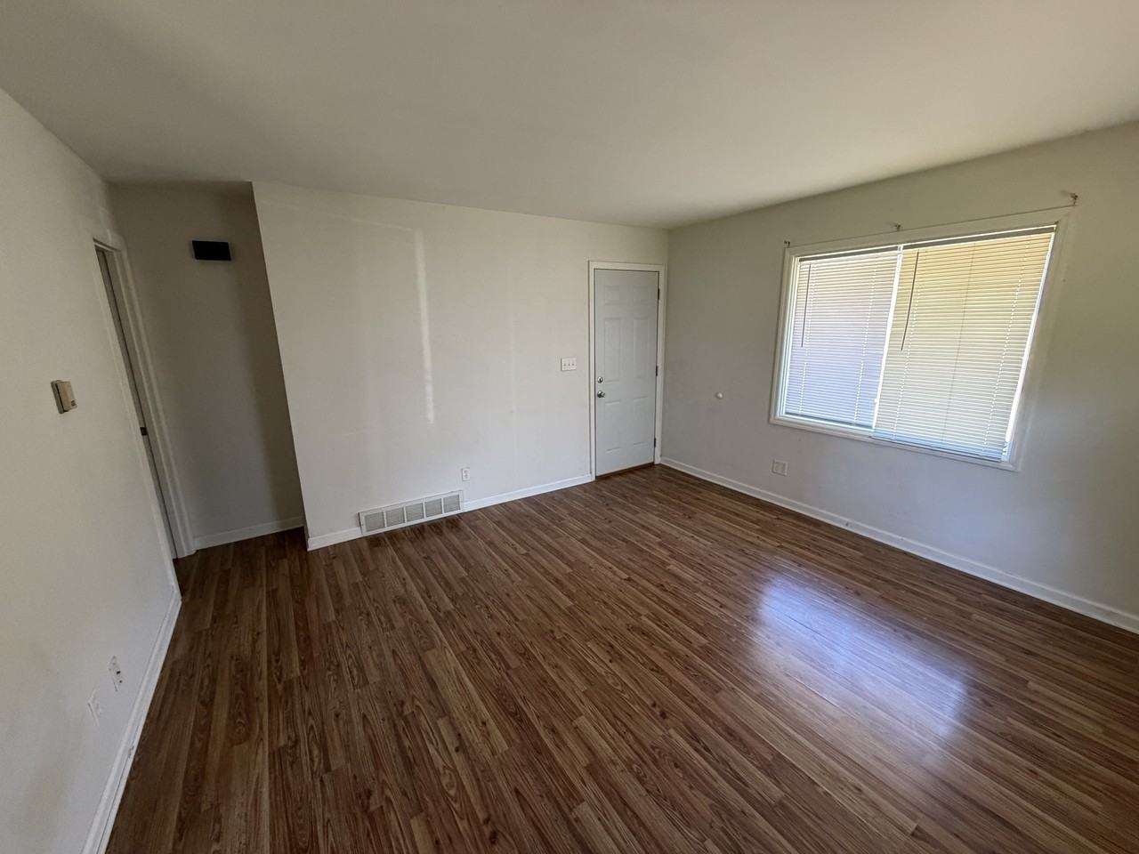 2245 19th Avenue #4 - Photo 2 of 12