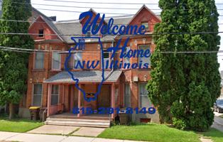 featured image of 312 1/2 S Chicago Ave