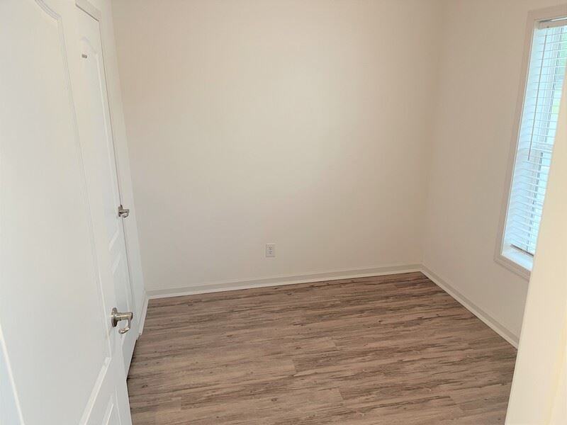 5473 Bahia Way - Photo 6 of 34