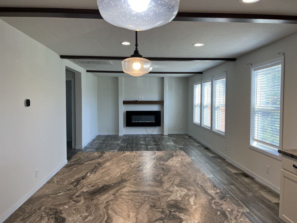 89 Robin Rd - Photo 5 of 22