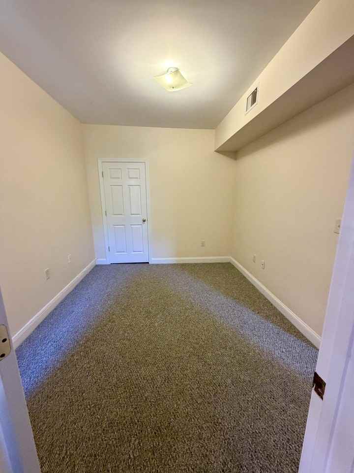 Main St #3 - Photo 6 of 13