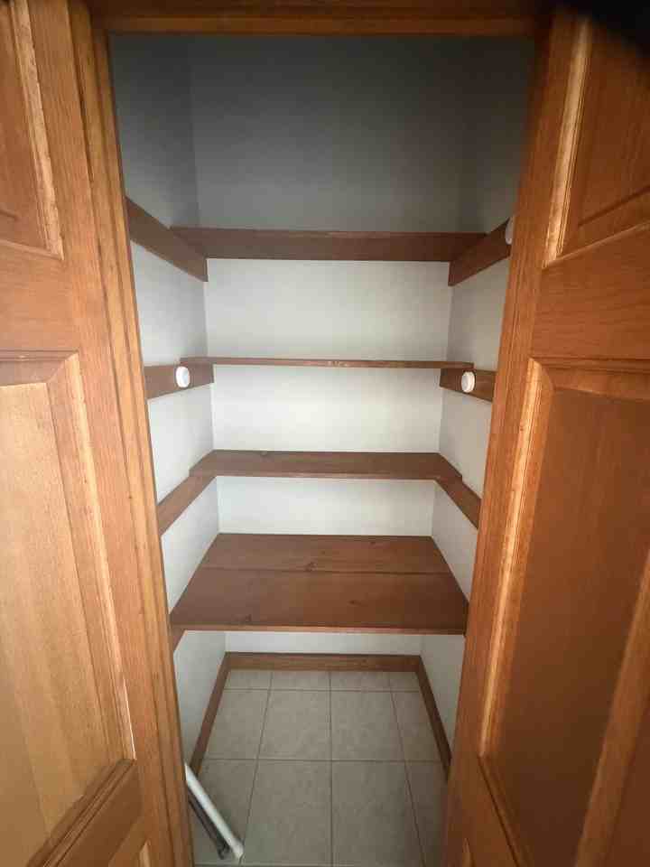 527 Chapel Street - Photo 6 of 24