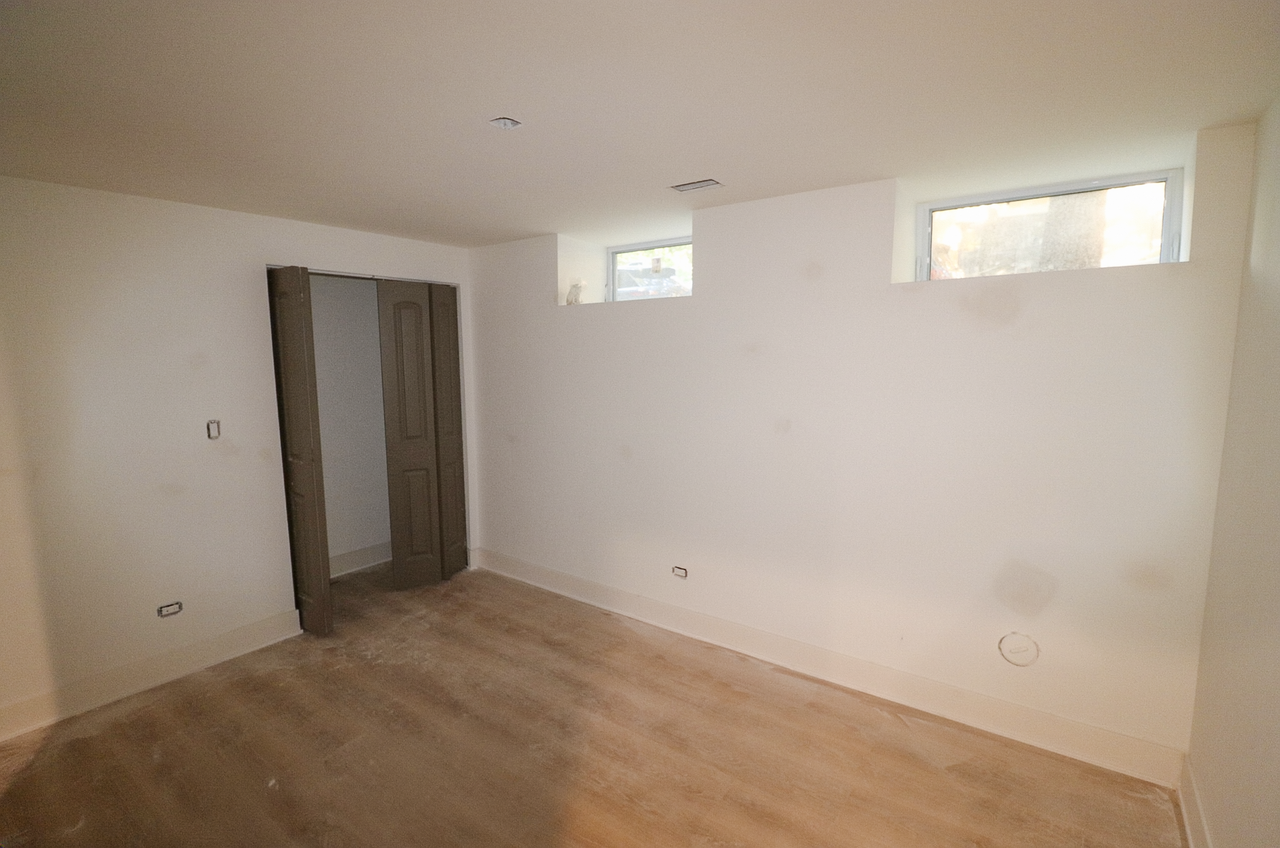 2101 W Evergreen Ave #1 - Photo 6 of 26