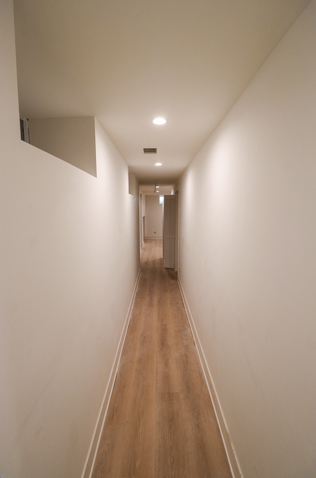 2101 W Evergreen Ave #1 - Photo 7 of 26