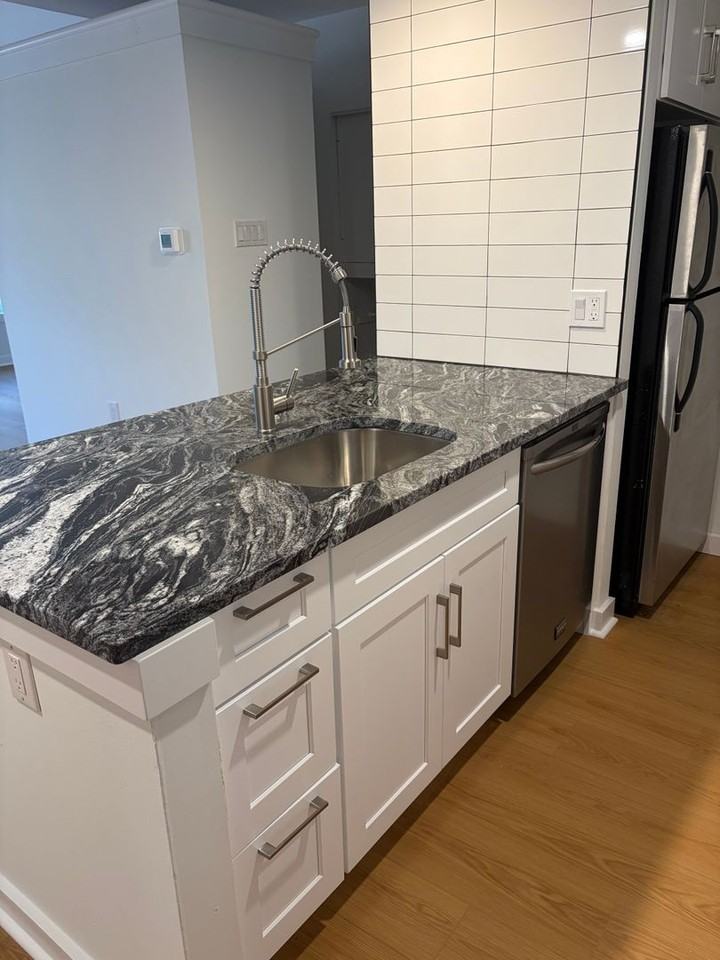 237 Chestnut St #1-407 - Photo 3 of 21