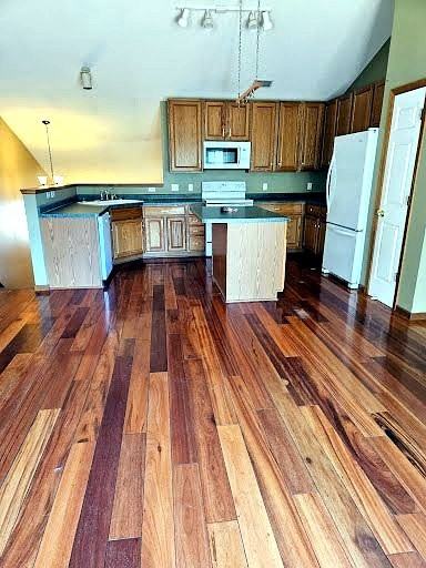 7507 Derby Lane - Photo 4 of 10