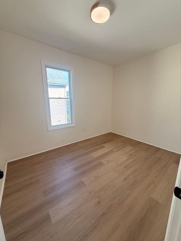 166 Maple Ave ##2 - Photo 4 of 11