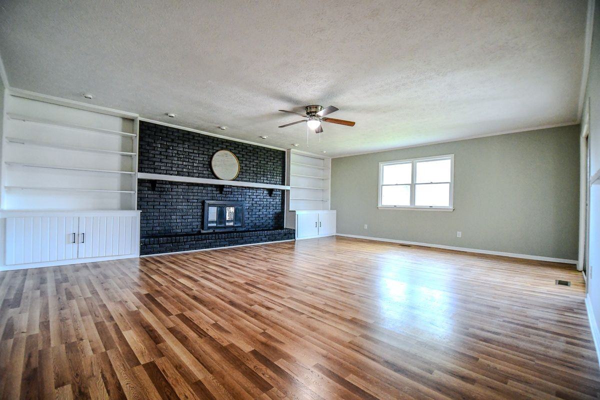 4310 Parkview Ave - Photo 5 of 24