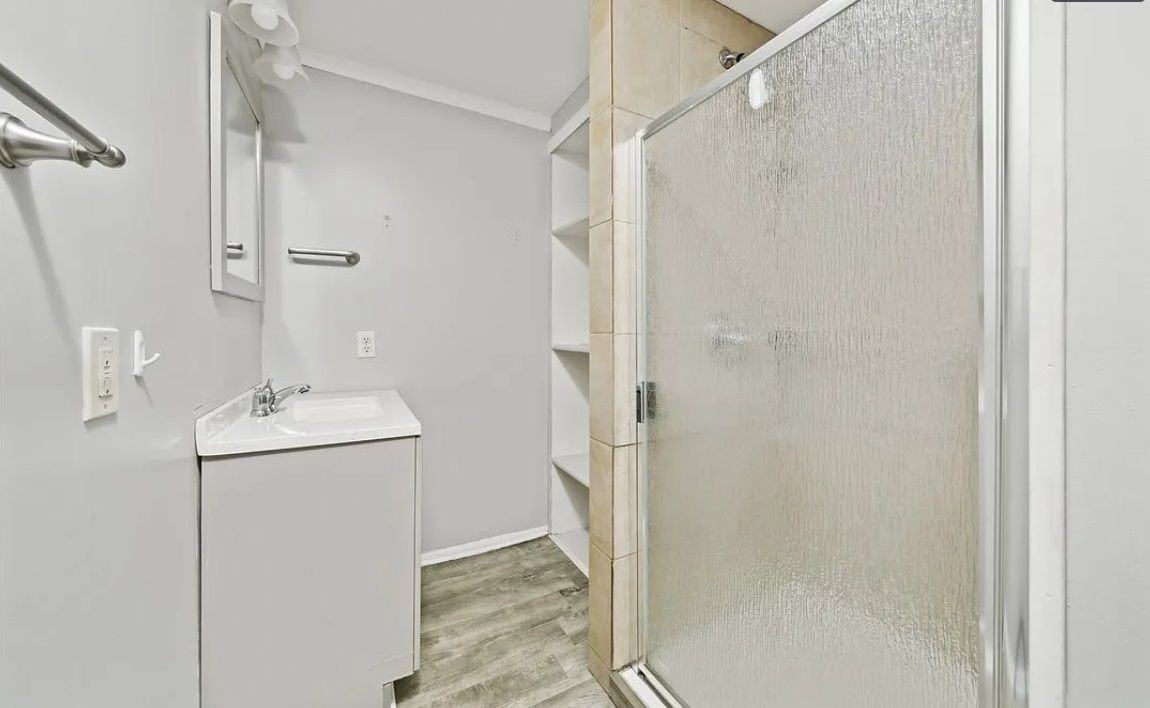 39 Madison Ave - Photo 3 of 15