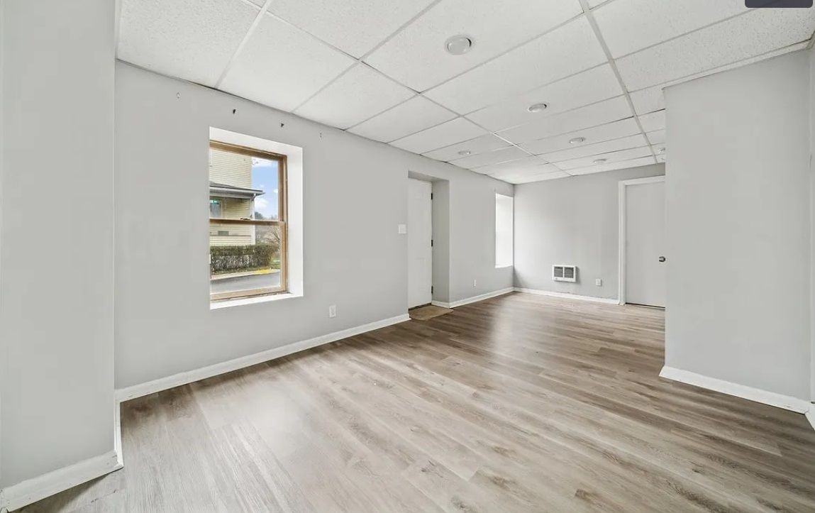 39 Madison Ave - Photo 4 of 15