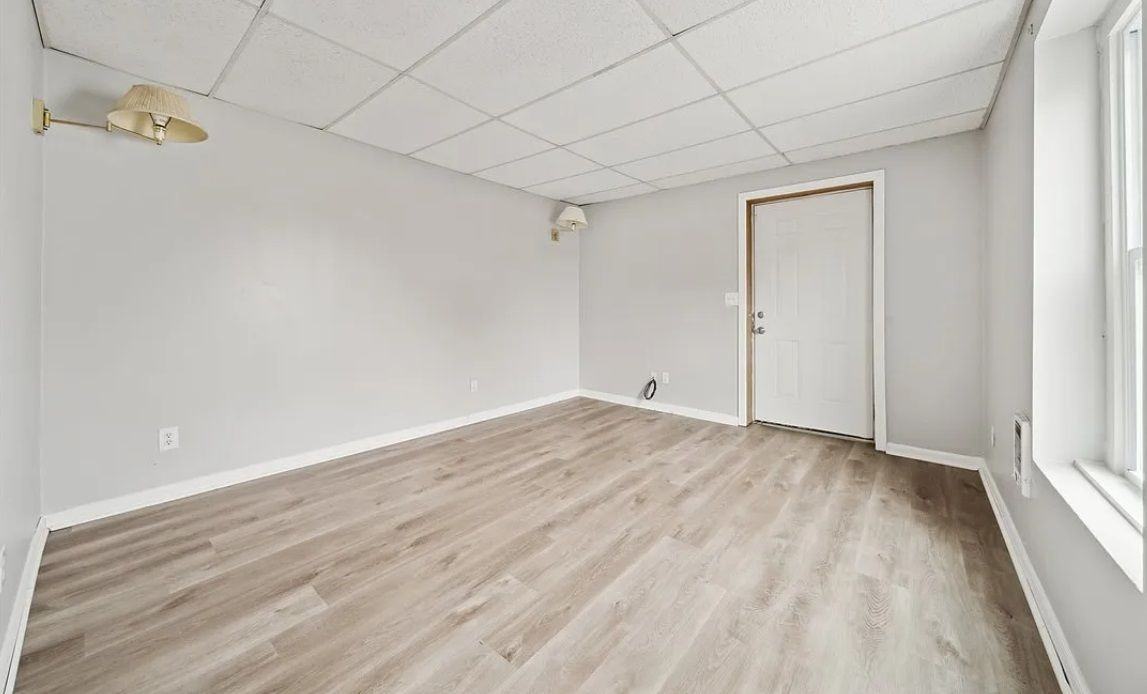 39 Madison Ave - Photo 6 of 15