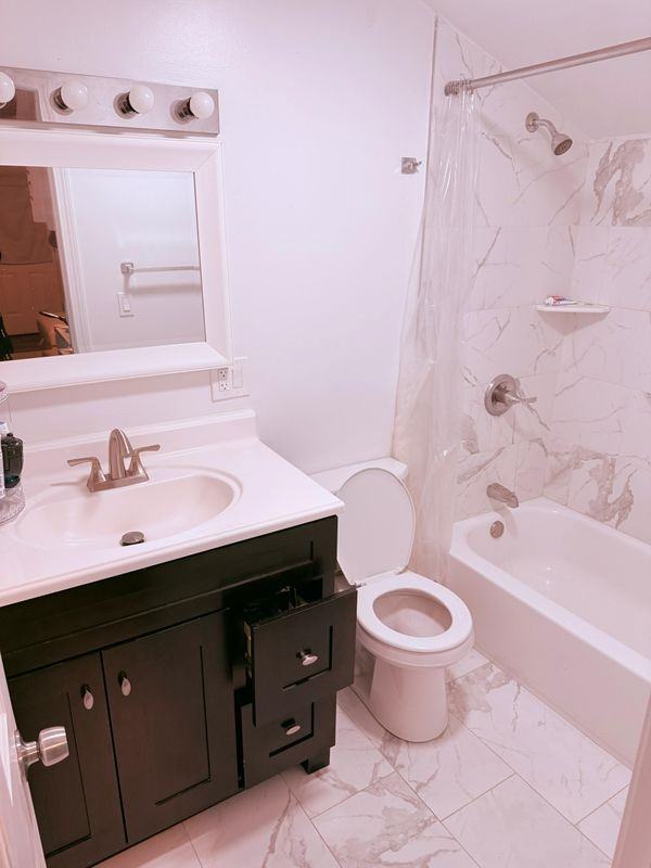 1020 W Boylston St ##2r - Photo 7 of 11